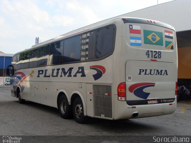 Pluma Conforto e Turismo 4128 na cidade de Sorocaba, São Paulo, Brasil, por Elias  Junior. Número da foto: #775584.