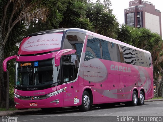 Viação Garcia 7947 na cidade de Curitiba, Paraná, Brasil, por Sidcley Lourenço. Número da foto: #777276.