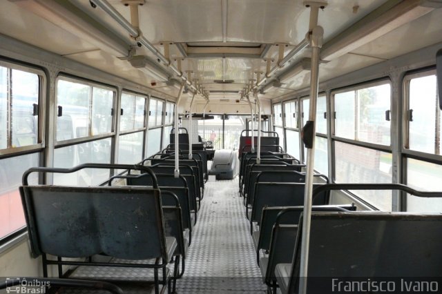Ônibus Particulares 0001 na cidade de Assis, São Paulo, Brasil, por Francisco Ivano. Número da foto: #778991.