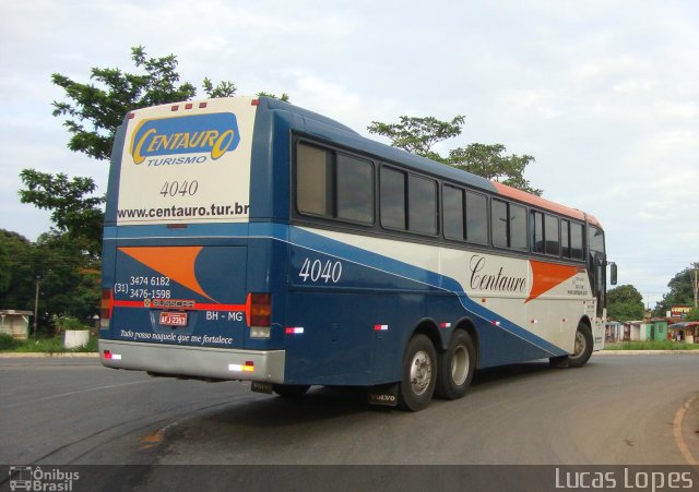 Centauro 4040 na cidade de Gama, Distrito Federal, Brasil, por Lucas Lopes. ID da foto: 779183.