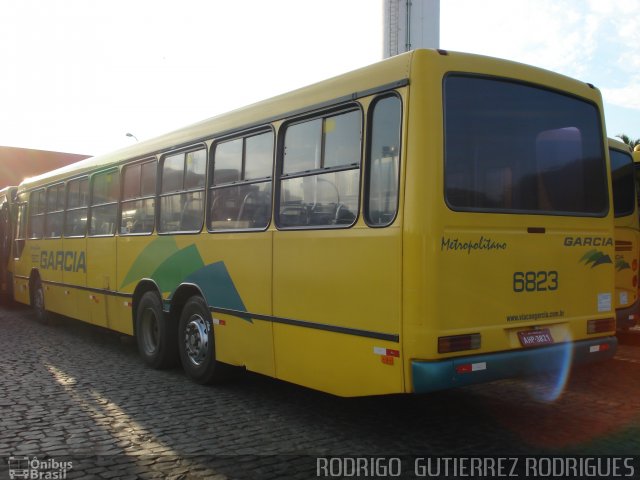 Viação Garcia 6823 na cidade de Maringá, Paraná, Brasil, por Rodrigo  Gutierrez Rodrigues. Número da foto: #780710.