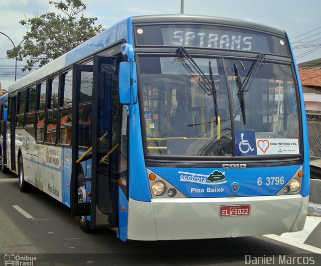 Viação Paratodos > São Jorge > Metropolitana São Paulo > Mobibrasil 6 3796 na cidade de São Paulo, São Paulo, Brasil, por Daniel Marcos Alves . Número da foto: #782345.