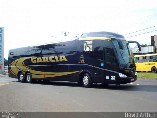 Viação Garcia 7175 na cidade de Londrina, Paraná, Brasil, por David Arthur. Número da foto: #783974.
