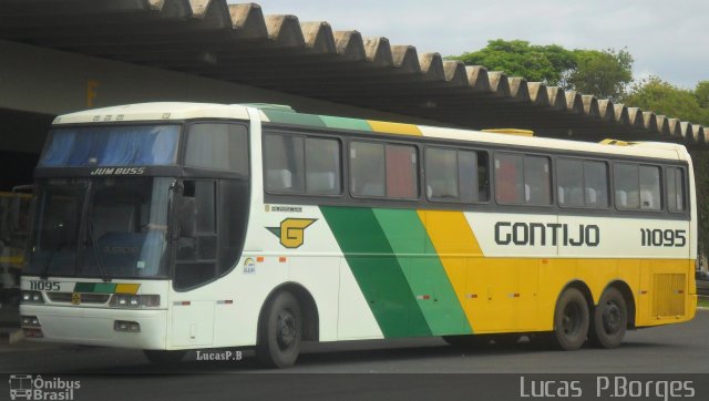 Empresa Gontijo de Transportes 11095 na cidade de Araxá, Minas Gerais, Brasil, por Lucas Borges . Número da foto: #786824.