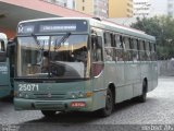 Viação Castelo Branco 25071 na cidade de Curitiba, Paraná, Brasil, por Herbert Zils. Número da foto: #786922.