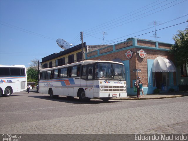 VUSC - Viação União Santa Cruz 690 na cidade de Candelária, Rio Grande do Sul, Brasil, por Eduardo Machado. ID da foto: 789467.