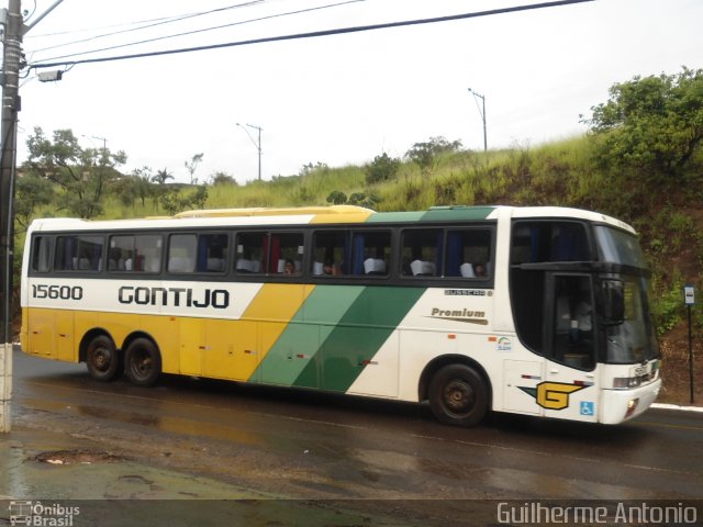 Empresa Gontijo de Transportes 15600 na cidade de Araxá, Minas Gerais, Brasil, por Guilherme Antonio. Número da foto: #791331.