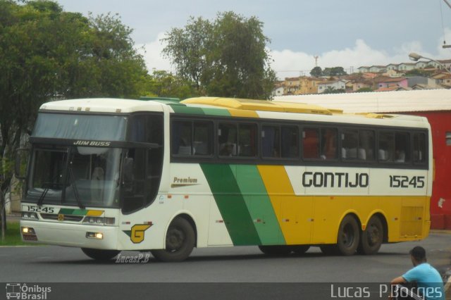 Empresa Gontijo de Transportes 15245 na cidade de Araxá, Minas Gerais, Brasil, por Lucas Borges . ID da foto: 795305.