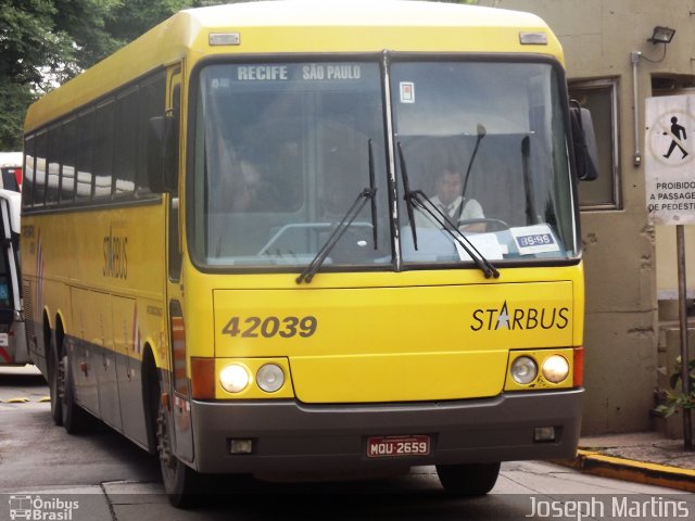 Viação Itapemirim 42039 na cidade de São Paulo, São Paulo, Brasil, por Joseph Martins. Número da foto: #802324.