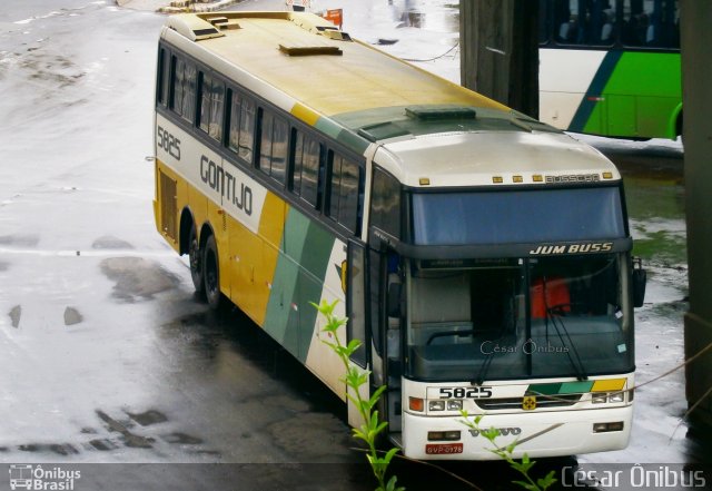 Empresa Gontijo de Transportes 5825 na cidade de Belo Horizonte, Minas Gerais, Brasil, por César Ônibus. Número da foto: #803308.