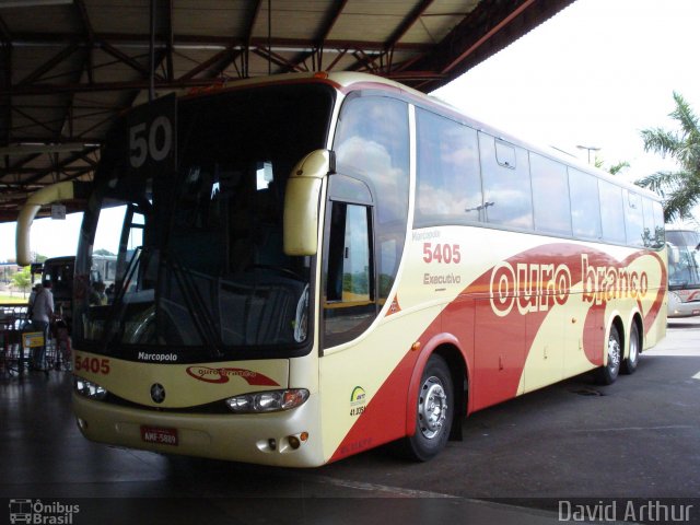 Viação Ouro Branco 15447 na cidade de Londrina, Paraná, Brasil, por David Arthur. Número da foto: #803079.
