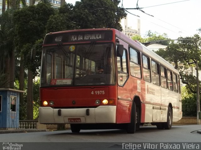 Himalaia Transportes > Ambiental Transportes Urbanos 4 1975 na cidade de São Paulo, São Paulo, Brasil, por Felipe Vitor Paixão Vieira. Número da foto: #806089.