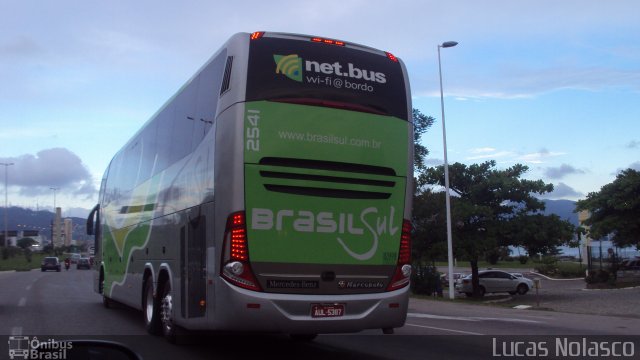 Brasil Sul Linhas Rodoviárias 2541 na cidade de Florianópolis, Santa Catarina, Brasil, por Daniel Motta. Número da foto: #806072.