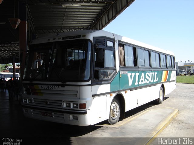 Viasul - Auto Viação Venâncio Aires 310 na cidade de Santa Cruz do Sul, Rio Grande do Sul, Brasil, por Herbert Zils. Número da foto: #805592.