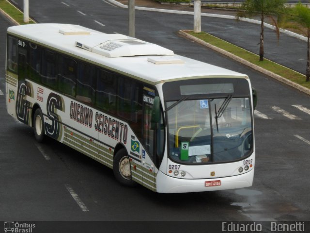 Guerino Seiscento 0207 na cidade de Marília, São Paulo, Brasil, por Eduardo Benetti . Número da foto: #807457.