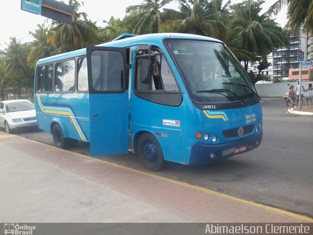 Ônibus Particulares  na cidade de Maceió, Alagoas, Brasil, por Abimaelson Clemente. ID da foto: 807597.