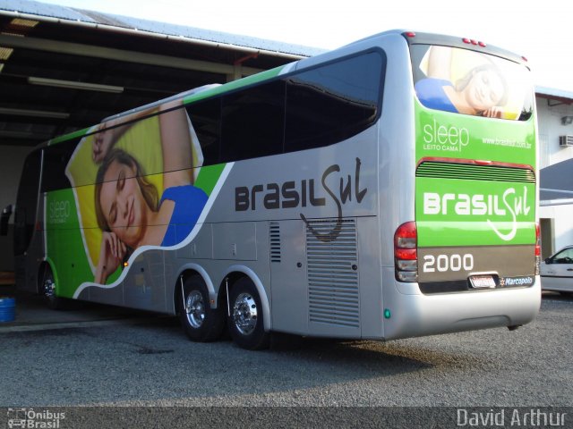 Brasil Sul Linhas Rodoviárias 2000 na cidade de Londrina, Paraná, Brasil, por David Arthur. ID da foto: 810001.