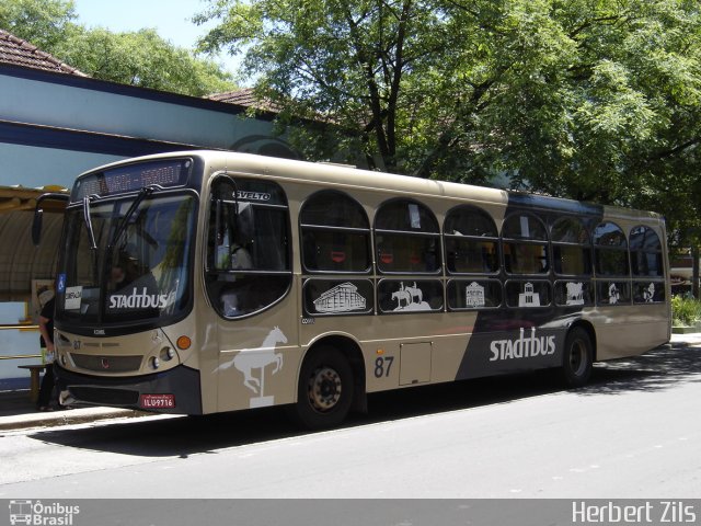 Stadtbus 87 na cidade de Santa Cruz do Sul, Rio Grande do Sul, Brasil, por Herbert Zils. Número da foto: #812267.