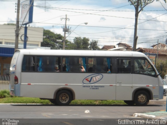 Vip Empresa de Transporte e Turismo na cidade de Araxá, Minas Gerais, Brasil, por Guilherme Antonio. Número da foto: #812290.