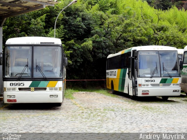 Empresa Gontijo de Transportes 8995 na cidade de Belo Horizonte, Minas Gerais, Brasil, por Andrey Gustavo. ID da foto: 816677.