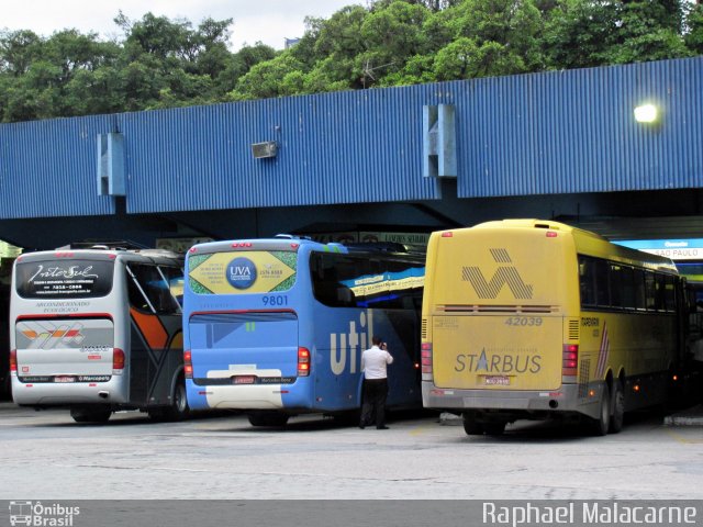 Viação Itapemirim 42039 na cidade de Santos, São Paulo, Brasil, por Raphael Malacarne. Número da foto: #762061.