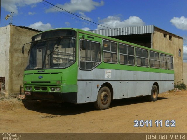 Ônibus Particulares 3524 na cidade de Curvelo, Minas Gerais, Brasil, por Josimar Vieira. ID da foto: 760722.