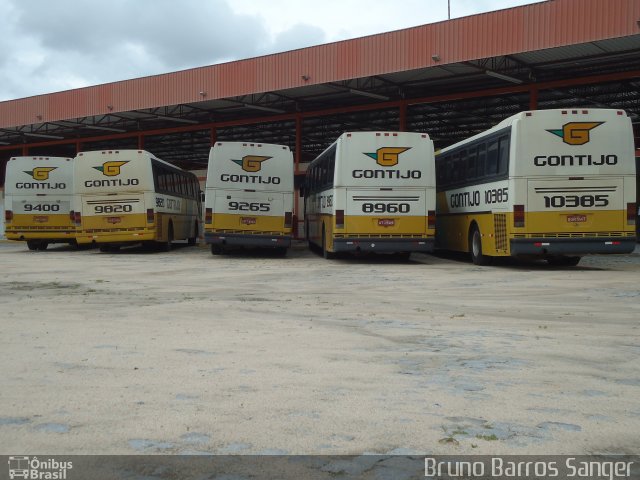 Empresa Gontijo de Transportes 10385 na cidade de Itaobim, Minas Gerais, Brasil, por Bruno Barros Sanger. ID da foto: 819365.