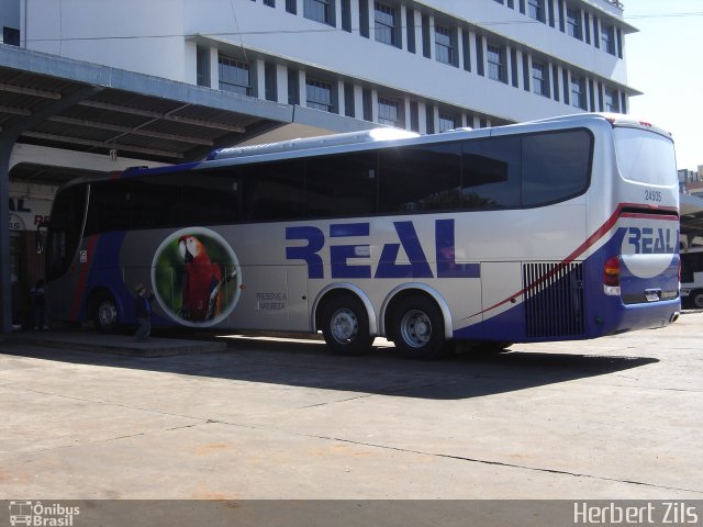 Real Transporte e Turismo 24505 na cidade de Ijuí, Rio Grande do Sul, Brasil, por Herbert Zils. Número da foto: #818601.