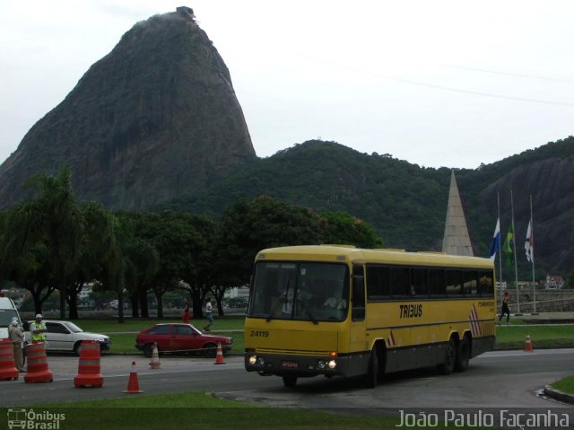 Viação Itapemirim 24119 na cidade de Rio de Janeiro, Rio de Janeiro, Brasil, por João Paulo Façanha. ID da foto: 818238.