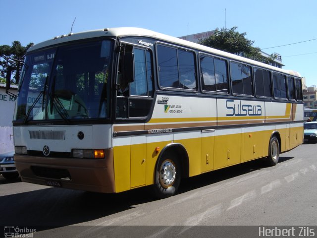 Sulserra Transportes e Turismo 250 na cidade de Ijuí, Rio Grande do Sul, Brasil, por Herbert Zils. Número da foto: #818628.