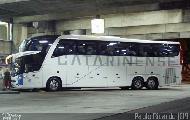 Auto Viação Catarinense 3200 na cidade de Curitiba, Paraná, Brasil, por Paulo Ricardo. ID da foto: 764678.