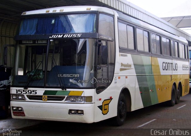 Empresa Gontijo de Transportes 15595 na cidade de Belo Horizonte, Minas Gerais, Brasil, por César Ônibus. ID da foto: 765914.