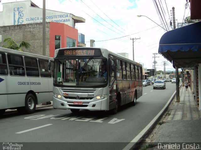 Rápido Campinas 7668 na cidade de Sorocaba, São Paulo, Brasil, por Daniela Costa. Número da foto: #764770.