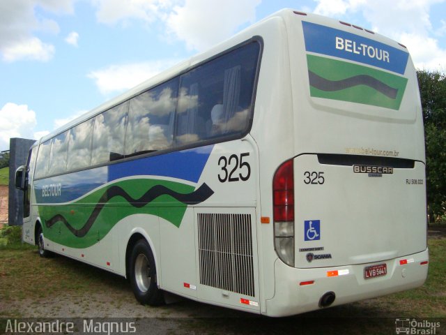 Bel-Tour Transportes e Turismo 325 na cidade de São Lourenço, Minas Gerais, Brasil, por Alexandre  Magnus. ID da foto: 770484.