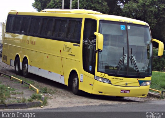 Viação Itapemirim 9021 na cidade de Salvador, Bahia, Brasil, por Ícaro Chagas. ID da foto: 769739.