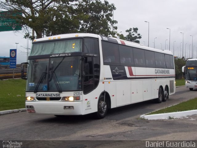 Auto Viação Catarinense 2054 na cidade de Florianópolis, Santa Catarina, Brasil, por Daniel Guardiola. Número da foto: #771732.