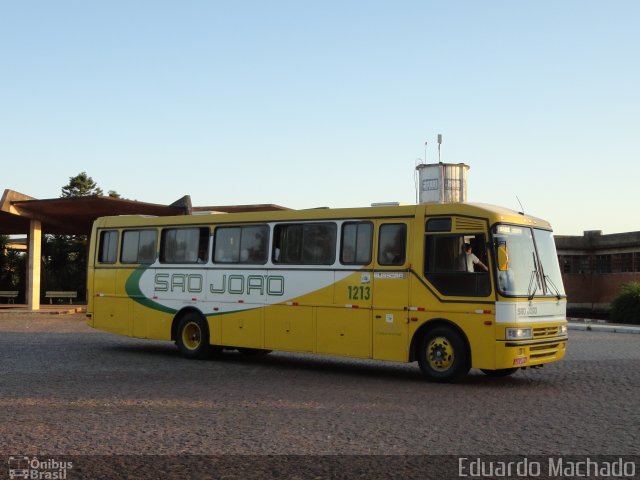 São João - Victor Razzera & Cia. 1213 na cidade de Bagé, Rio Grande do Sul, Brasil, por Eduardo Machado. Número da foto: #771748.