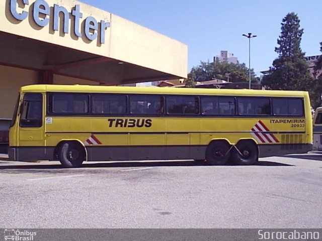 Viação Itapemirim 20933 na cidade de Sorocaba, São Paulo, Brasil, por Elias  Junior. ID da foto: 772706.