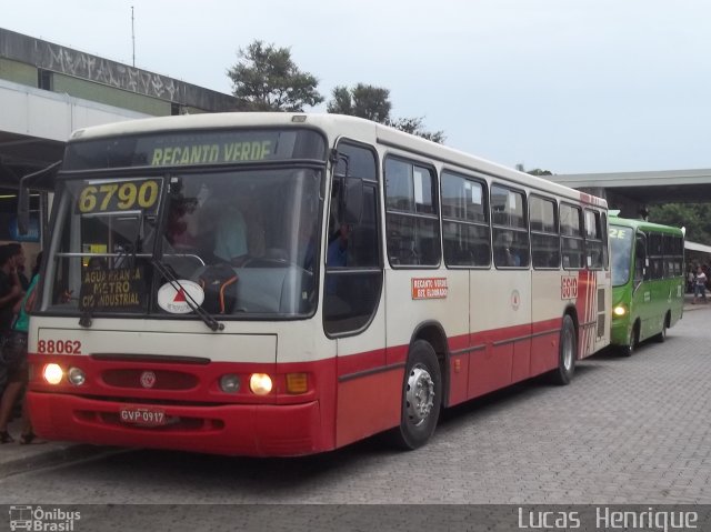 Viação Novo Retiro 88062 na cidade de Contagem, Minas Gerais, Brasil, por Lucas Henrique . Número da foto: #773399.