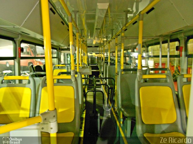 Iveco IVECO GNV na cidade de Rio de Janeiro, Rio de Janeiro, Brasil, por Zé Ricardo Reis. Número da foto: #1337866.