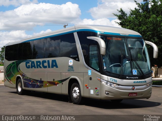 Viação Garcia 7296 na cidade de Paranavaí, Paraná, Brasil, por Robson Alves. ID da foto: 1342781.