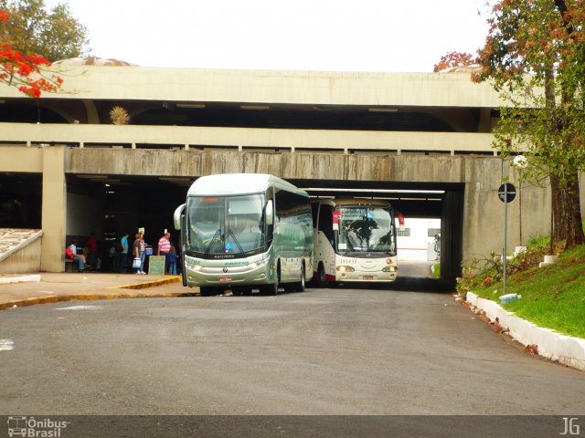Terminais Rodoviários e Urbanos TERMINAL RODOVIáRIO DE JAú na cidade de Jaú, São Paulo, Brasil, por João Guilherme Lopes. Número da foto: #1343866.
