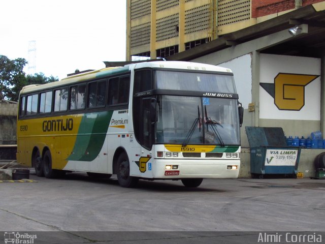 Empresa Gontijo de Transportes 15910 na cidade de Recife, Pernambuco, Brasil, por Almir Correia. ID da foto: 1347226.