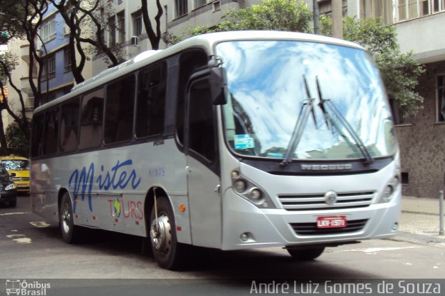 Mister Tours 13 na cidade de Rio de Janeiro, Rio de Janeiro, Brasil, por André Luiz Gomes de Souza. ID da foto: 1347406.