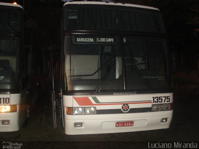 Viação Salutaris e Turismo 13575 na cidade de Barbacena, Minas Gerais, Brasil, por Luciano Miranda. Número da foto: #1349537.