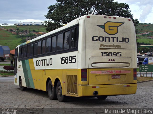 Empresa Gontijo de Transportes 15895 na cidade de João Monlevade, Minas Gerais, Brasil, por Mairo de Magalhães. ID da foto: 1351639.