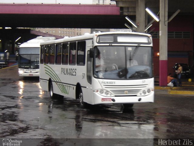 Expresso Palmares 37 na cidade de Porto Alegre, Rio Grande do Sul, Brasil, por Herbert Zils. Número da foto: #1318089.