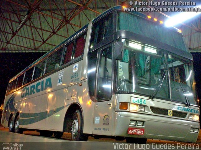 Viação Garcia 6484 na cidade de Maringá, Paraná, Brasil, por Victor Hugo Guedes Pereira. Número da foto: #1353220.