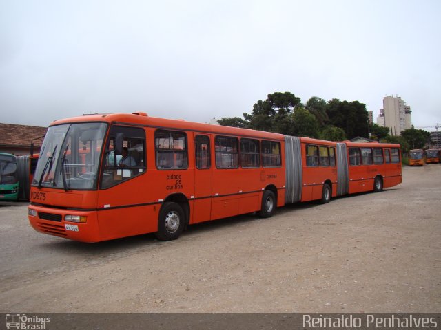 Empresa Cristo Rei > CCD Transporte Coletivo VD975 na cidade de Curitiba, Paraná, Brasil, por Reinaldo Penha. ID da foto: 1359171.