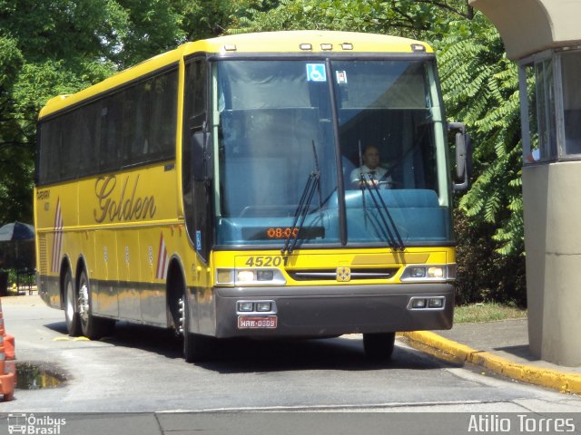 Viação Itapemirim 45201 na cidade de São Paulo, São Paulo, Brasil, por Atilio Torres. ID da foto: 1363188.